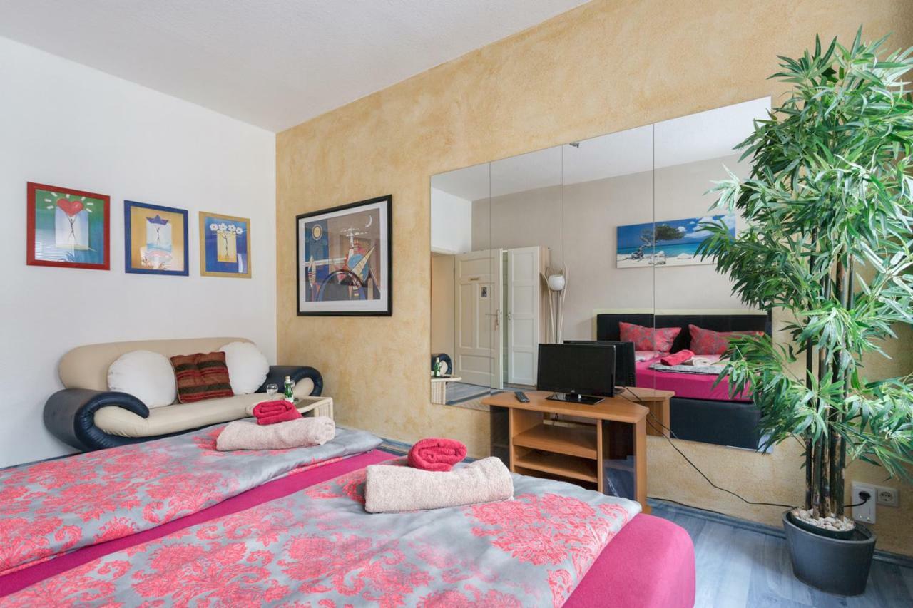 Ferienwohnung Residenz Bis 6 Gaeste , Ferienwohnung Dresden Bis 4 Gaeste, Ferienwohnung Elbflorenz Bis 2 Gaeste Exterior foto